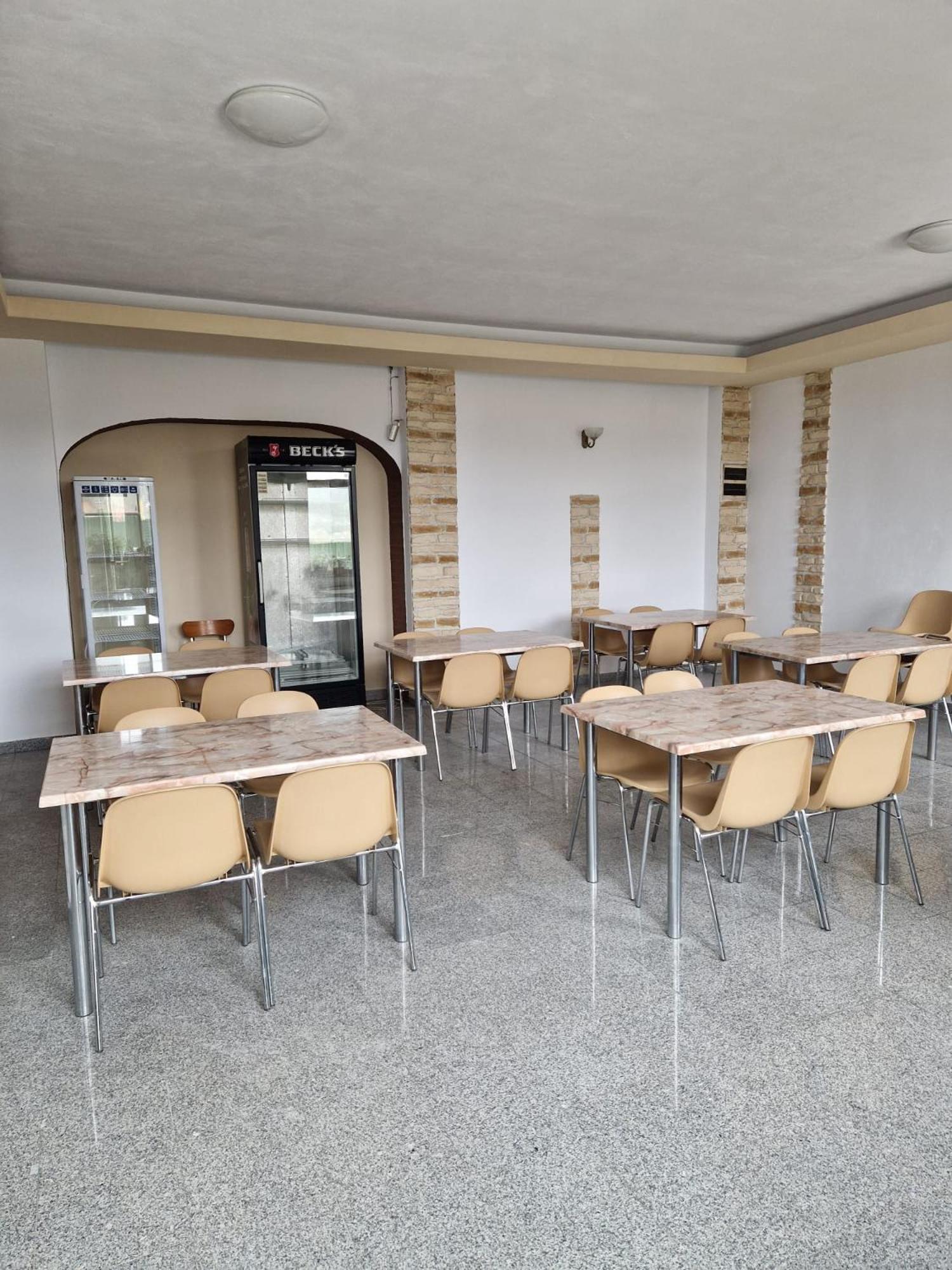 Motel Mesterul Manole Curtea de Argeş Buitenkant foto